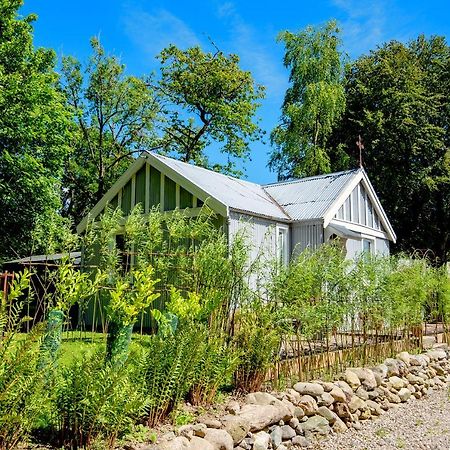 Tin Cabin In Peaceful Angus Glen Glenogil Екстер'єр фото