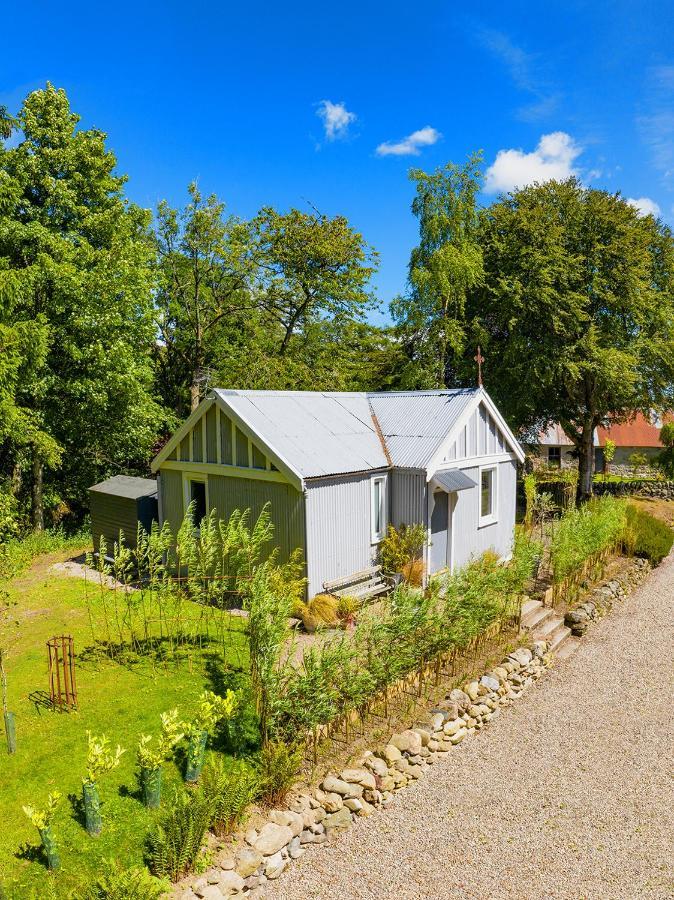 Tin Cabin In Peaceful Angus Glen Glenogil Екстер'єр фото