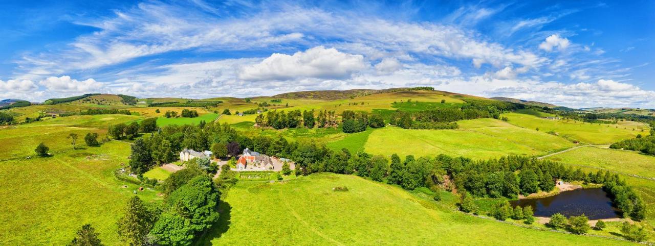 Tin Cabin In Peaceful Angus Glen Glenogil Екстер'єр фото